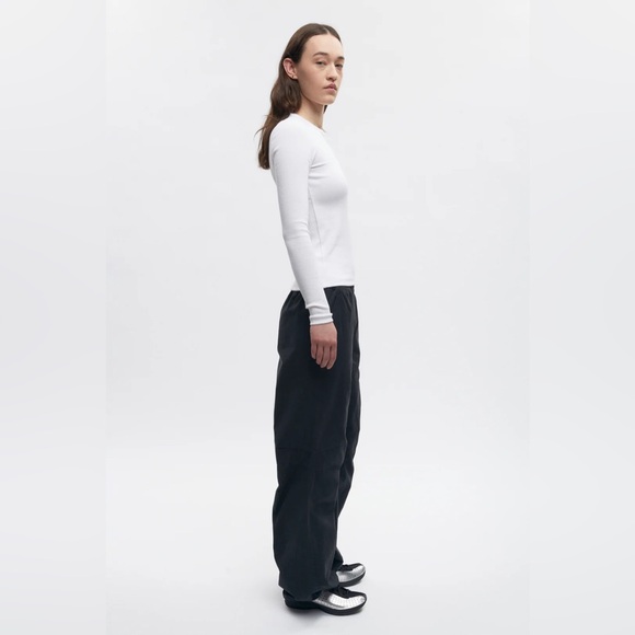 NWT Kotn long sleeve ribbed crew neck in marshmallow white - Picture 5 of 9